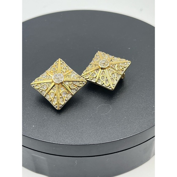 Swarovski Vintage Swan Square Gold Tone Rhinestone Clip On Earrings - Picture 15 of 16